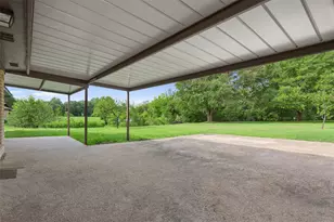 103 Spring Oak St, Lacy Lakeview, TX 76705 - Photo 26