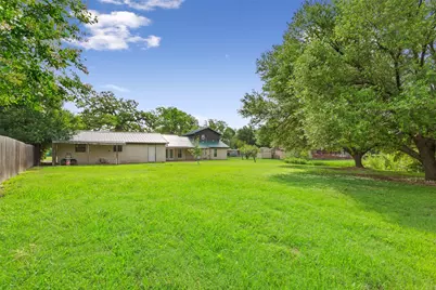 103 Spring Oak Street, Lacy Lakeview, TX 76705 - Photo 28