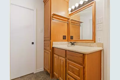 103 Spring Oak Street, Lacy Lakeview, TX 76705 - Photo 18