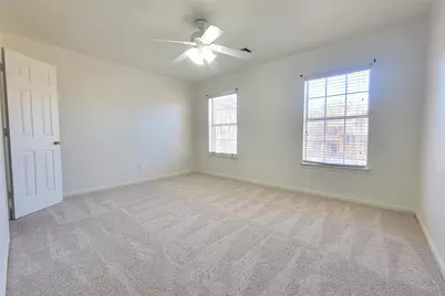 2200 Strathmore Drive, Highland Village, TX 75077 - Photo 18