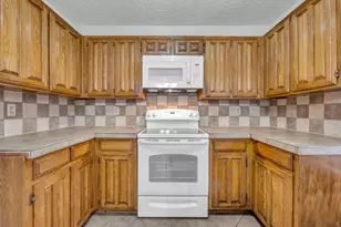 2806 Harvest Lake Dr, Irving, TX 75060 - Photo 8