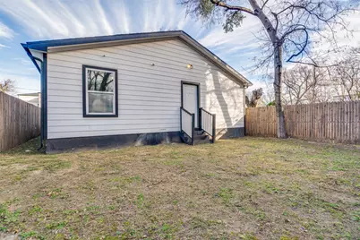 1004 Muncie Avenue, Dallas, TX 75212 - Photo 20