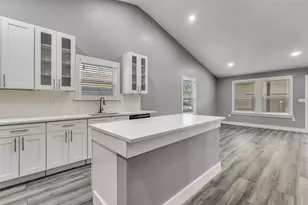 1004 Muncie Ave, Dallas, TX 75212 - Photo 10