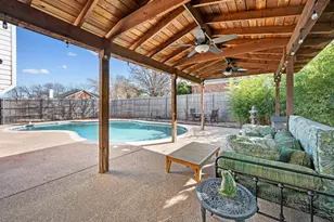 332 Cortland Cir, Roanoke, TX 76262 - Photo 34