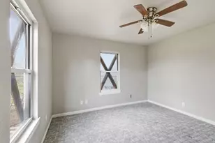 2007 Lamar St, San Antonio, TX 78202 - Photo 12