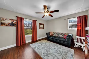 1011 Tanglewood Ln, Arlington, TX 76012 - Photo 16