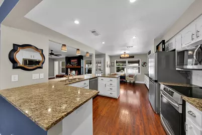 1011 Tanglewood Lane, Arlington, TX 76012 - Photo 10