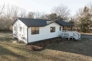 200 Pvt Rd 8519, Van, TX 75790 - Photo 2