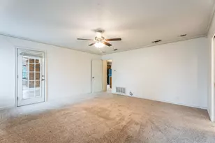 9130 Hanging Moss Dr, Granbury, TX 76049 - Photo 14