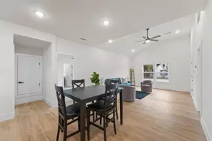 301 N Friou St, Alvarado, TX 76009 - Photo 14