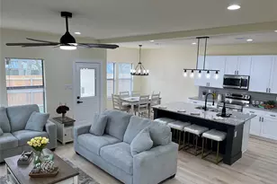 317 E 14th Ave, Corsicana, TX 75110 - Photo 2