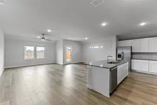 905 Honeydew Ln, Princeton, TX 75071 - Photo 4