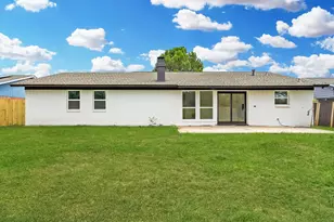 2003 Deerfield Dr, Carrollton, TX 75007 - Photo 20