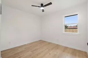 2003 Deerfield Dr, Carrollton, TX 75007 - Photo 16