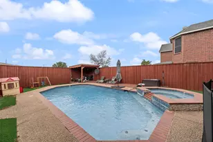 1725 Sheffield Dr, Garland, TX 75040 - Photo 2