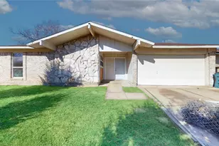 1273 Palisades Dr, Lewisville, TX 75067 - Photo 1