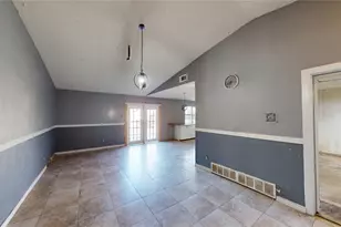 1273 Palisades Dr, Lewisville, TX 75067 - Photo 2
