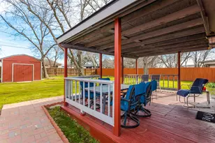 1333 S Pine St, Grapevine, TX 76051 - Photo 32