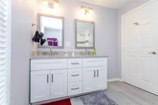 1333 S Pine St, Grapevine, TX 76051 - Photo 22