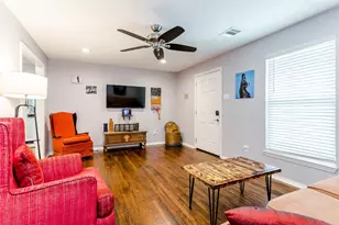 1333 S Pine St, Grapevine, TX 76051 - Photo 12