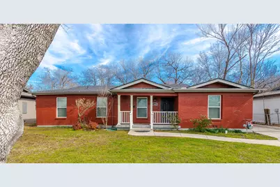 1333 S Pine Street, Grapevine, TX 76051 - Photo 1