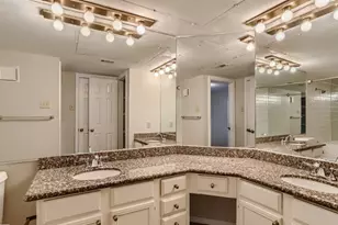 16301 Ledgemont, Addison, TX 75001 - Photo 12