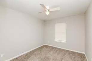 918 Kerry St, Benbrook, TX 76126 - Photo 12