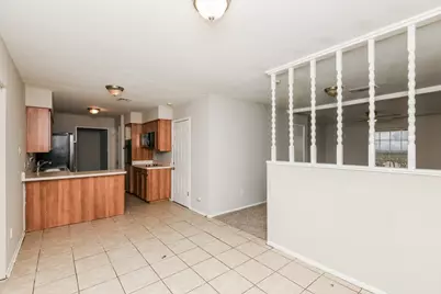 918 Kerry Street, Benbrook, TX 76126 - Photo 4