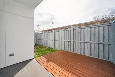 4618 Columbia Avenue #Bulding 2, Dallas, TX 75226 - Photo 24