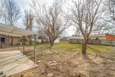 941 Willow Circle S, Burleson, TX 76028 - Photo 22