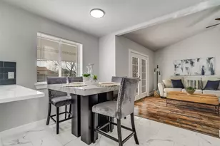 941 Willow Cir S, Burleson, TX 76028 - Photo 8