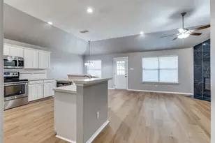 8159 Kathleen Dr, Fort Worth, TX 76137 - Photo 8