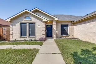 8159 Kathleen Dr, Fort Worth, TX 76137 - Photo 2
