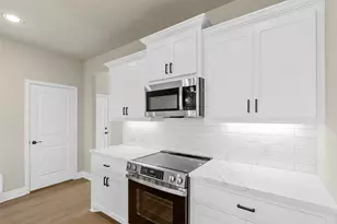 275 Brent Ln, Greenville, TX 75402 - Photo 12