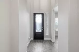 9605 Athens Dr, Denton, TX 76226 - Photo 4