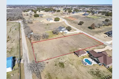 209 Maverick Court, Granbury, TX 76049 - Photo 12