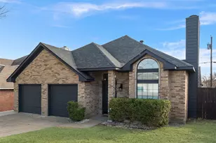 903 Ragland Dr, Cedar Hill, TX 75104 - Photo 2