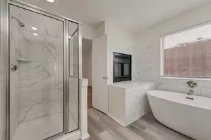 11805 Eloise Dr, Balch Springs, TX 75180 - Photo 16