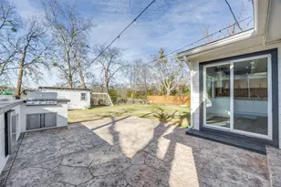 2245 Co Rd 337, McKinney, TX 75071 - Photo 2