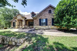 224 Cimmarron Vista Ct, Runaway Bay, TX 76426 - Photo 2