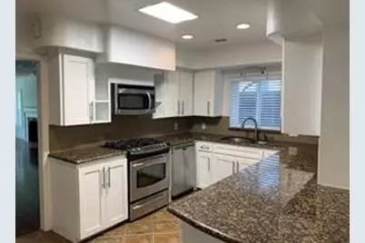 6421 Lake Circle Drive, Dallas, TX 75214 - Photo 4