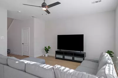 1205 Ginsburg Lane, Princeton, TX 75407 - Photo 10