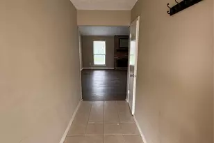 614 Circle Creek Dr, Hewitt, TX 76643 - Photo 2