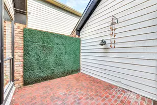 6558 Laurel Valley Rd, Dallas, TX 75248 - Photo 22