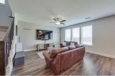 5301 Basham Lane, Denton, TX 76207 - Photo 4