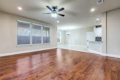 606 Seneca Boulevard, McKinney, TX 75069 - Photo 4