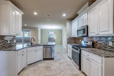 606 Seneca Boulevard, McKinney, TX 75069 - Photo 8