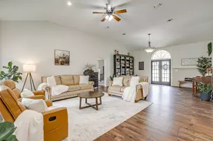 9948 S Hwy 171, Grandview, TX 76050 - Photo 8