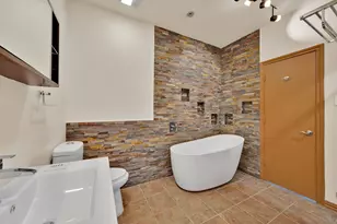 5713 Pershing Ave, Fort Worth, TX 76107 - Photo 14