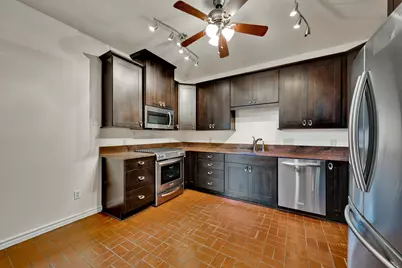 5713 Pershing Avenue, Fort Worth, TX 76107 - Photo 10